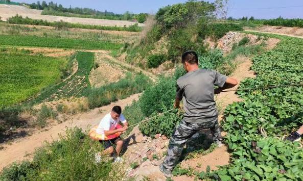 擼起袖子加油干，風(fēng)雨無阻向前行|西平樂鄉(xiāng)開展防汛應(yīng)急演練活動